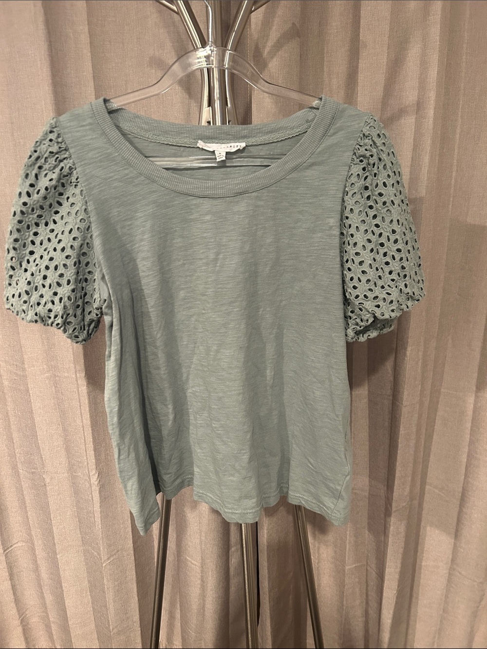 Jane and Delancey Sage Eyelet Puff Sleeve Short-Sleeve Tee
